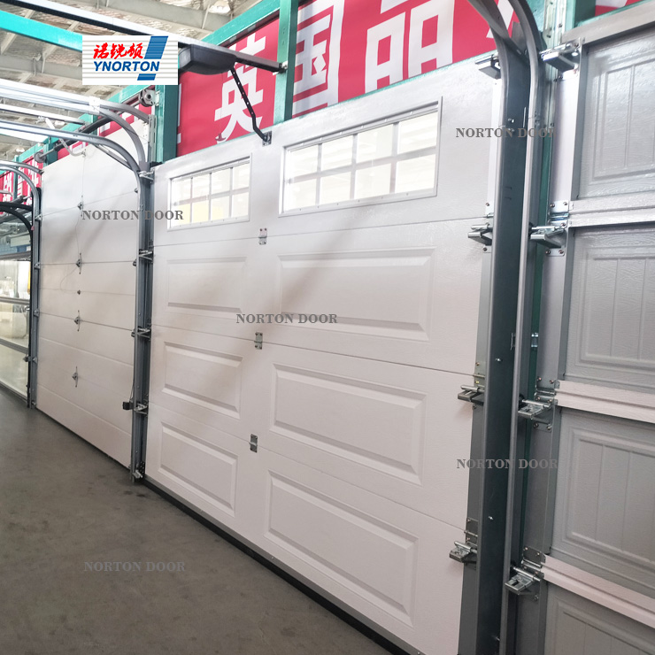 Lima Poin Penting Perawatan Rutin Pintu Garasi: Trik Ini Membantu Memperpanjang Masa Pakainya