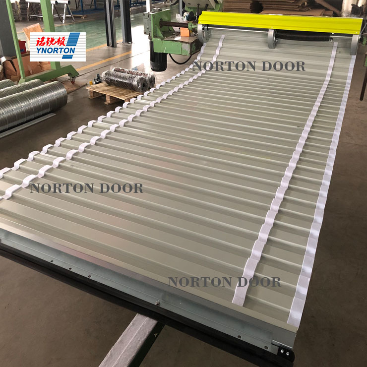 Pintu roll-up unit unit penyimpanan